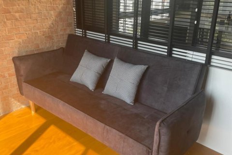 Condo in Watthana, Bangkok, Thailand, 3 bedrooms  № 123650 - photo 2