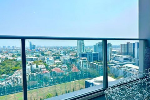 Condominio de 3 dormitorios en Watthana, Bangkok, Tailandia № 123651 - foto 13