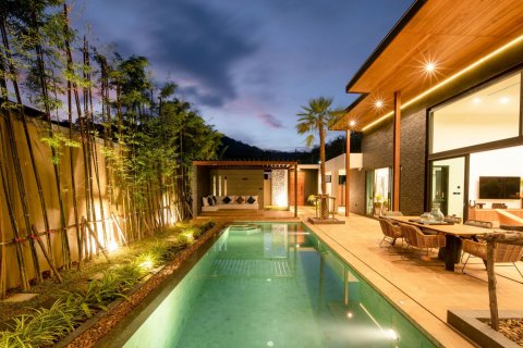 Chalet de 4 dormitorios en Rawai, Tailandia № 71635 - foto 4
