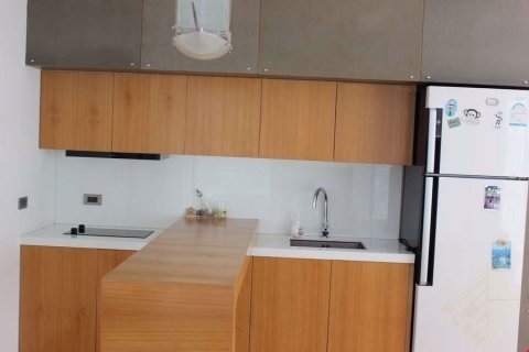 Casa de 5 dormitorios en Pattaya, Tailandia № 75975 - foto 17