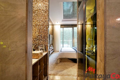 Condominio de 1 dormitorio en Bang Lamung, Tailandia № 123530 - foto 14