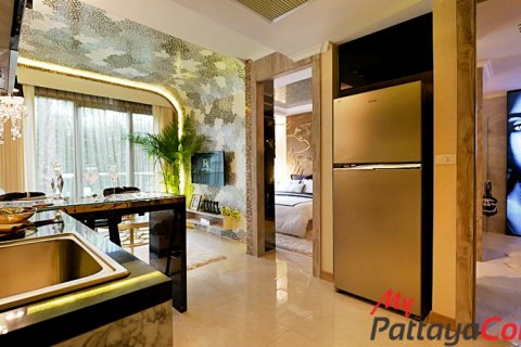Condominio de 1 dormitorio en Bang Lamung, Tailandia № 123530 - foto 2