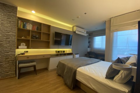 Condominio de 2 dormitorios en Yan Nawa, Bangkok, Tailandia № 141920 - foto 5