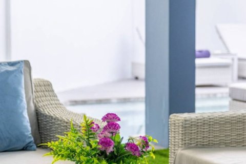 Chalet de 3 dormitorios en Phuket, Tailandia № 132770 - foto 4