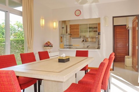 Estudio en Jomtien Beach, Pattaya, Tailandia № 100356 - foto 11