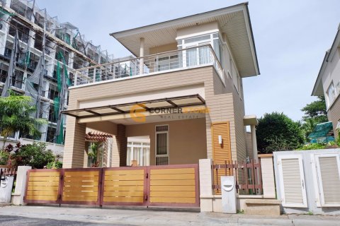 Studio on Jomtien Beach, Pattaya, Thailand № 100356