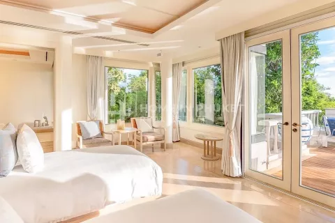 Haus in Phuket, Thailand 3 Schlafzimmer № 130956 - Foto 16