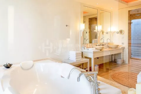Haus in Phuket, Thailand 3 Schlafzimmer № 130956 - Foto 12