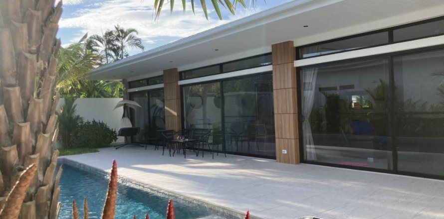Chalet de 4 dormitorios en Phuket, Tailandia № 124618