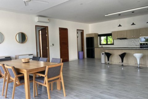 Chalet de 4 dormitorios en Phuket, Tailandia № 124618 - foto 6