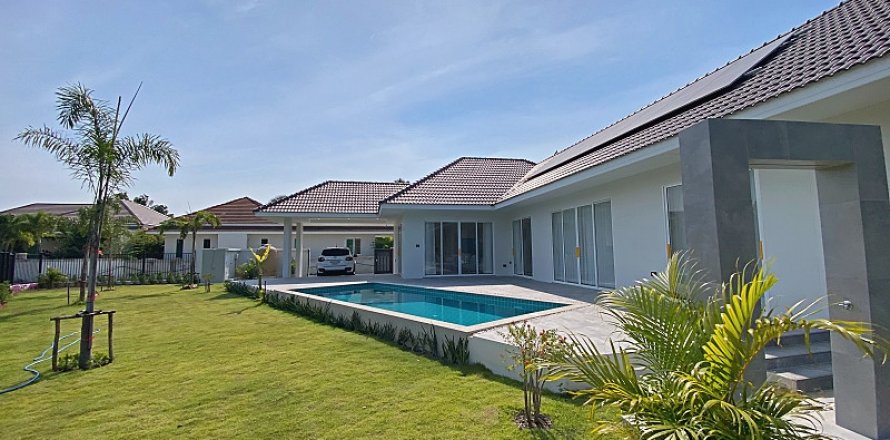 Casa de 3 dormitorios en Hua Hin, Tailandia № 125113