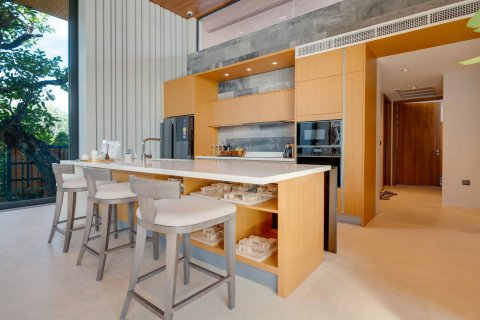 Sobre plano Grand Avenue en Phuket, Tailandia № 79381 - foto 4
