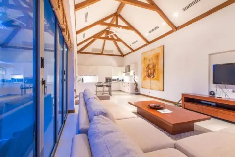 Chalet de 4 dormitorios en Phuket, Tailandia № 107957 - foto 2