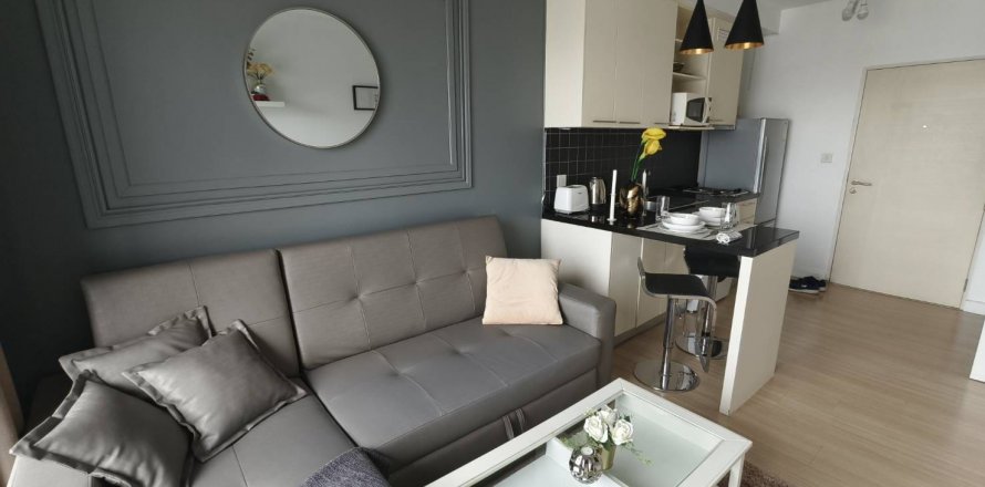Condominio de 1 dormitorio en Sathon, Bangkok, Tailandia № 132265