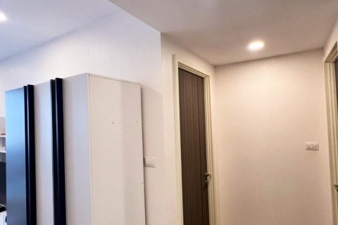 Condominio de 1 dormitorio en Khlong San, Bangkok, Tailandia № 132266 - foto 17