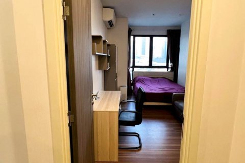 Condominio de 1 dormitorio en Khlong San, Bangkok, Tailandia № 132266 - foto 7