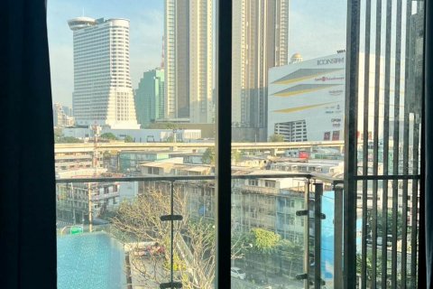 Condominio de 1 dormitorio en Khlong San, Bangkok, Tailandia № 132266 - foto 13