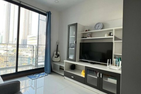 Condominio de 1 dormitorio en Khlong San, Bangkok, Tailandia № 132266 - foto 16