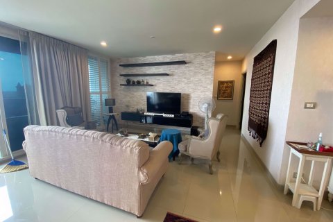 Condo à Khlong San, Bangkok, Thaïlande, 3 chambres № 76093 - photo 5