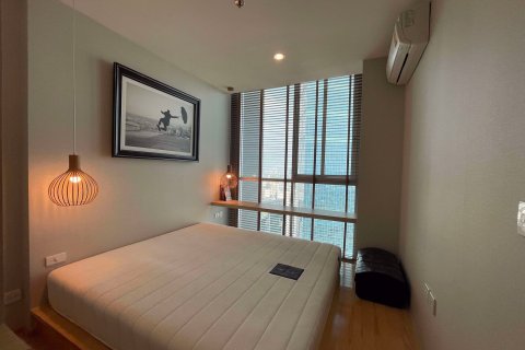 Condominio de 1 dormitorio en Huai Khwang, Bangkok, Tailandia № 76092 - foto 5
