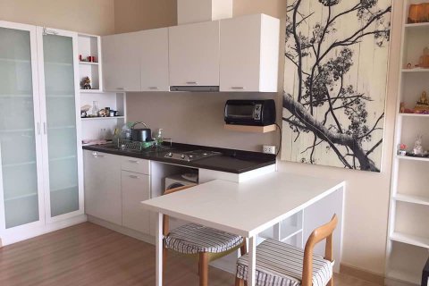 Condominio de 1 dormitorio en Khlong San, Bangkok, Tailandia № 76089 - foto 3