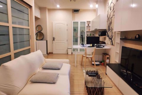 Condominio de 1 dormitorio en Khlong San, Bangkok, Tailandia № 76089 - foto 2