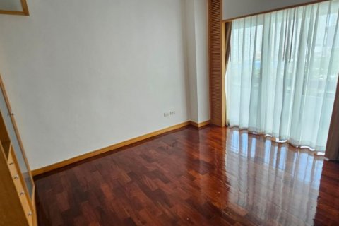 อพาร์ตเมนต์ในสาทร, กรุงเทพฯ, ประเทศไทย 3 ห้องนอน № 123680 - รูปถ่าย 16
