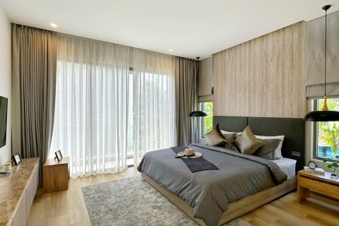 Casa de 3 dormitorios en Phuket, Tailandia № 116251 - foto 15