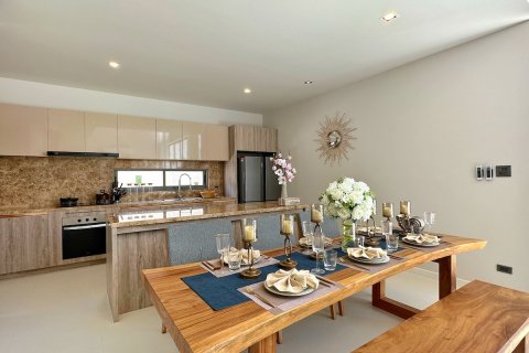 Casa de 3 dormitorios en Phuket, Tailandia № 116251 - foto 2