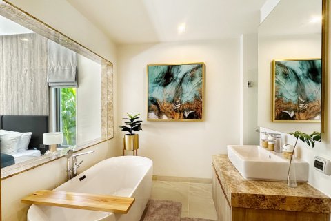 Casa de 3 dormitorios en Phuket, Tailandia № 116251 - foto 11