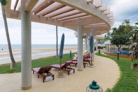 Condominio de 3 dormitorios en Hua Hin, Tailandia № 125577 - foto 3