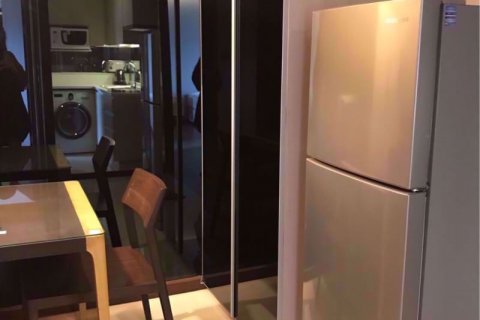 Condominio de 1 dormitorio en Watthana, Bangkok, Tailandia № 77068 - foto 4