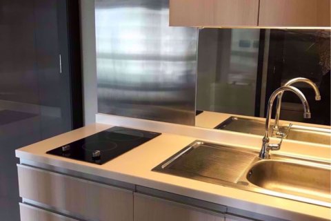 Condominio de 1 dormitorio en Watthana, Bangkok, Tailandia № 77068 - foto 5