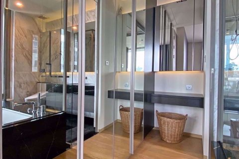 Condo in Bang Rak, Bangkok, Thailand, 1 bedroom  № 77065 - photo 8