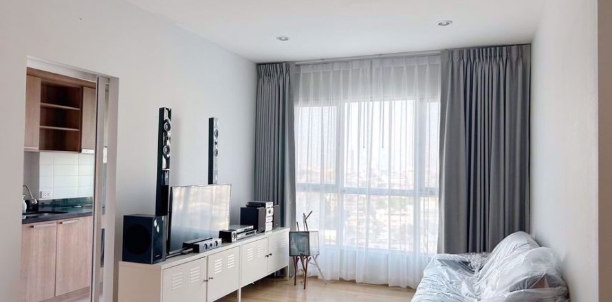 Condo in Bangkok, Thailand, 2 bedrooms in Hive Sathorn  № 111181