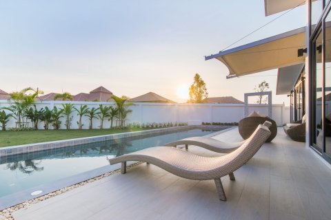 Casa de 3 dormitorios en Hua Hin, Tailandia № 125269 - foto 6