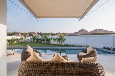 Casa de 3 dormitorios en Hua Hin, Tailandia № 125269 - foto 9
