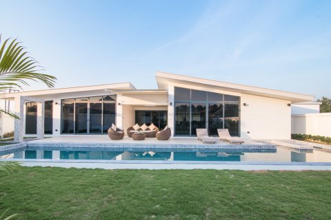 Casa de 3 dormitorios en Hua Hin, Tailandia № 125269
