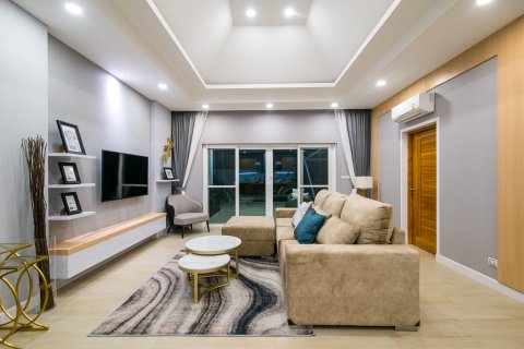 Casa de 3 dormitorios en Hua Hin, Tailandia № 125270 - foto 8