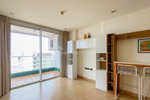 Condominio de 1 dormitorio en Bang Lamung, Tailandia № 123514 - foto 4