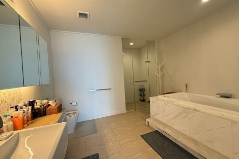 Condominio de 3 dormitorios en Chon Buri, Tailandia № 133182 - foto 8