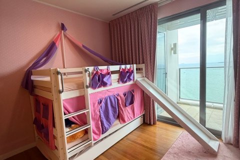 Condominio de 3 dormitorios en Chon Buri, Tailandia № 133182 - foto 9