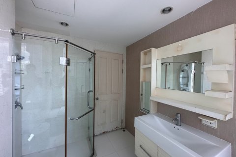 Condominio de 2 dormitorios en Bangkok, Tailandia № 107971 - foto 3