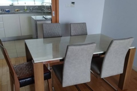 Condominio de 2 dormitorios en Bangkok, Tailandia № 107970 - foto 2