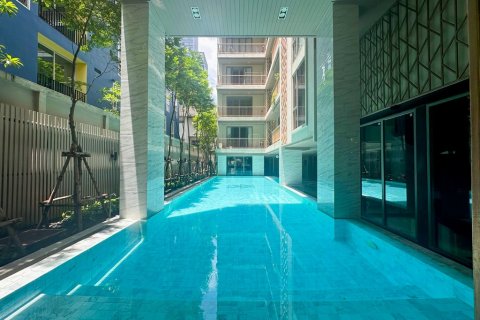 Condominio de 2 dormitorios en Bangkok, Tailandia № 107972 - foto 14