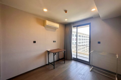 Condominio de 2 dormitorios en Bangkok, Tailandia № 107972 - foto 10
