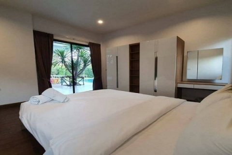 Casa de 4 dormitorios en Hua Hin, Tailandia № 125232 - foto 14