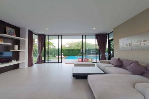 Casa de 4 dormitorios en Hua Hin, Tailandia № 125232 - foto 6