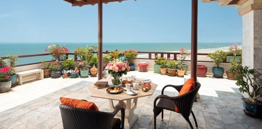 Condominio de 3 dormitorios en Hua Hin, Tailandia № 125234