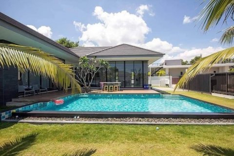 Casa de 3 dormitorios en Hua Hin, Tailandia № 125236 - foto 4